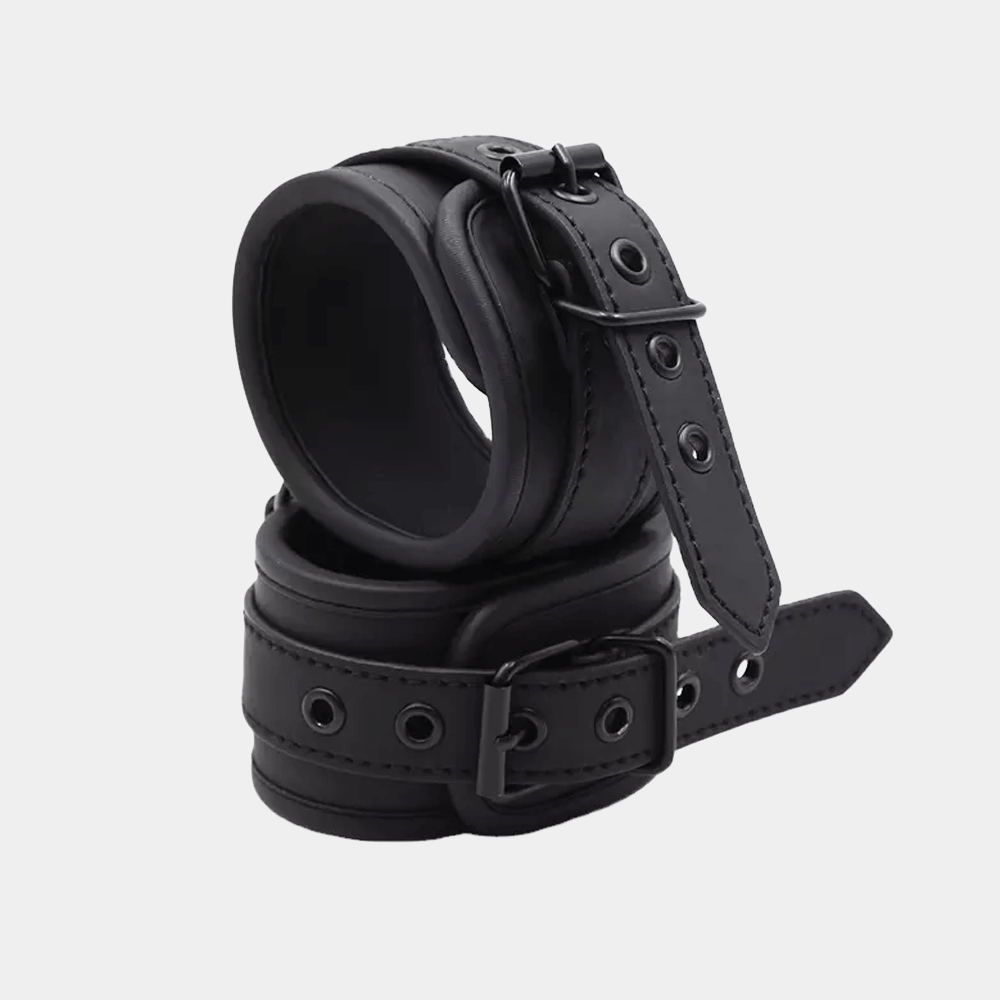 Cozy Control Wrist Wraps at Tickle & Twist